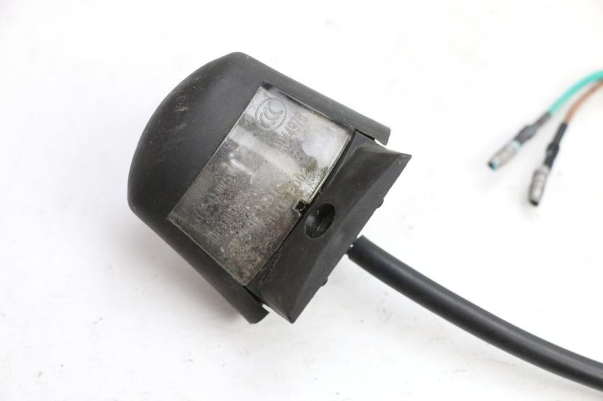 photo de ILUMINAÇÃO DE PLACA PEUGEOT KISBEE 4T 50 (2018 - 2022) - Detalhe da peça