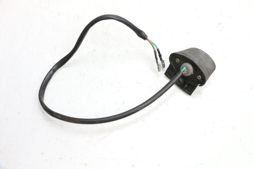 photo de ILUMINAÇÃO DE PLACA PEUGEOT KISBEE 4T 50 (2018 - 2022) - Zoom do estado de desgaste