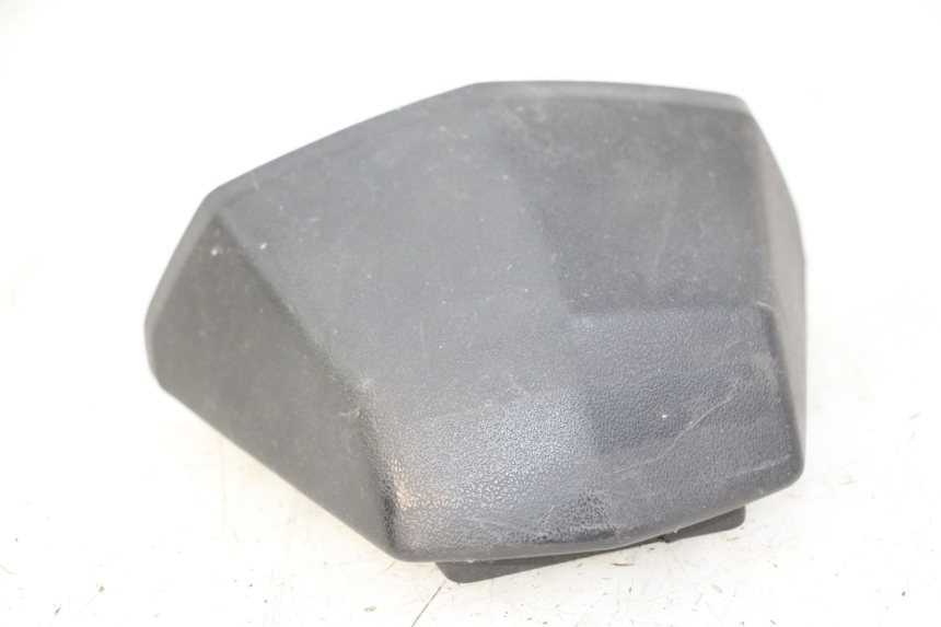 photo de ILUMINAÇÃO DE PLACA KYMCO DINK STREET 125 (2009 - 2014) - Detalhe da peça