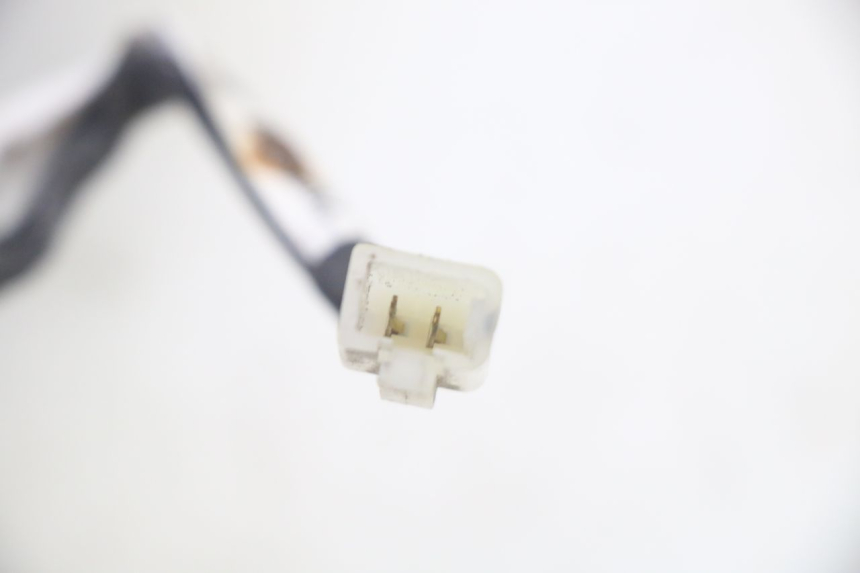 photo de ILUMINAÇÃO DE PLACA PIAGGIO MP3 HPE 350 (2018 - 2020) - Pontos de fixação