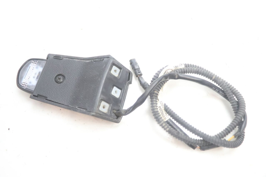 photo de ILUMINAÇÃO DE PLACA PIAGGIO MP3 HPE 530 (2022 - 2026) - Vista principal