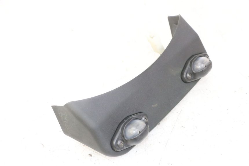 photo de ILUMINAÇÃO DE PLACA PIAGGIO MP3 LT 300 (2010 - 2016) - Vista geral