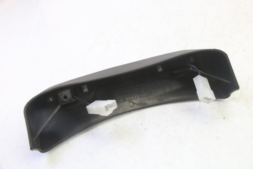 photo de ILUMINAÇÃO DE PLACA PIAGGIO MP3 LT 300 (2010 - 2016) - Vista geral