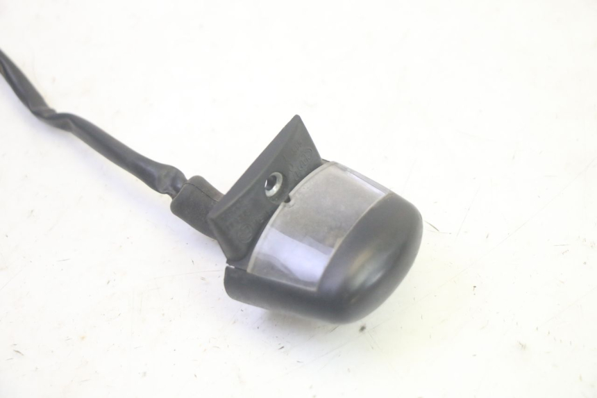 photo de ILUMINAÇÃO DE PLACA PIAGGIO MP3 LT 400 (2007 - 2012) - Detalhe da peça