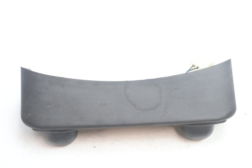photo de ILUMINAÇÃO DE PLACA PIAGGIO MP3 LT 400 (2007 - 2012) - Detalhe da peça