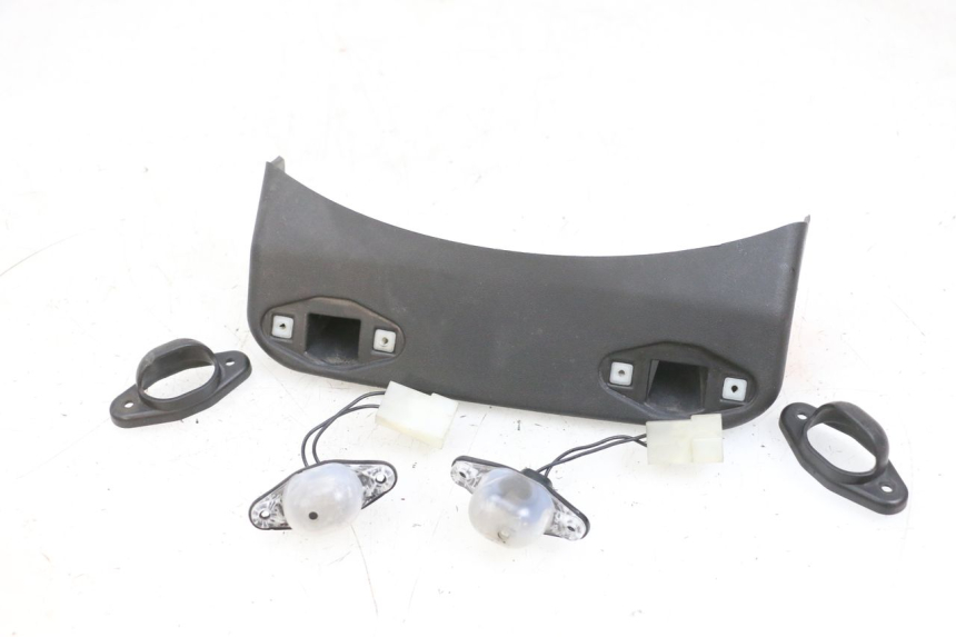 photo de ILUMINAÇÃO DE PLACA PIAGGIO MP3 RL 250 (2006 - 2010) - Vista principal