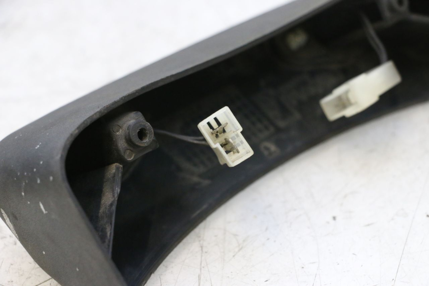 photo de ILUMINAÇÃO DE PLACA PIAGGIO MP3 RL 250 (2006 - 2010) - Ampliação técnica