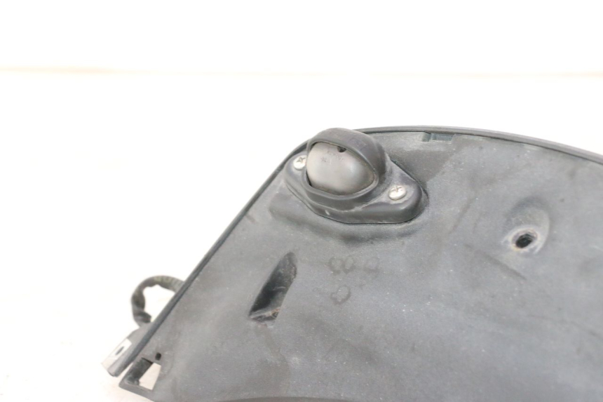 photo de ILUMINAÇÃO DE PLACA PIAGGIO MP3 500 (2016 - 2018) - Ampliação técnica