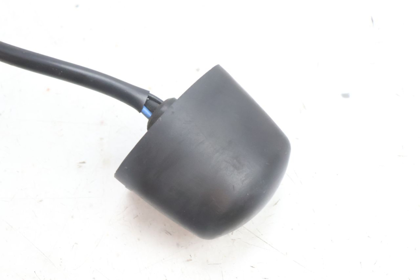 photo de ILUMINAÇÃO DA PLACA YAMAHA N-MAX NMAX 125 (2021 - 2024) - Outro ângulo de visão