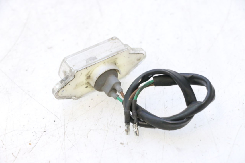photo de ILUMINAÇÃO DE PLACA KYMCO LIKE 4T 50 (2019 - 2025) - Zoom do estado de desgaste