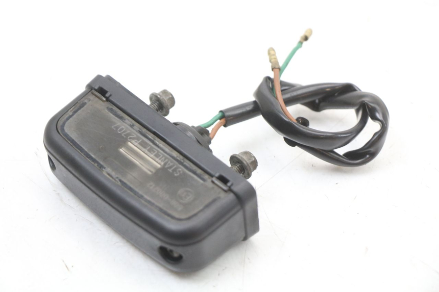 photo de ILUMINAÇÃO DE PLACA HONDA PCX (JF28) 125 (2009 - 2011) - Zoom do estado de desgaste