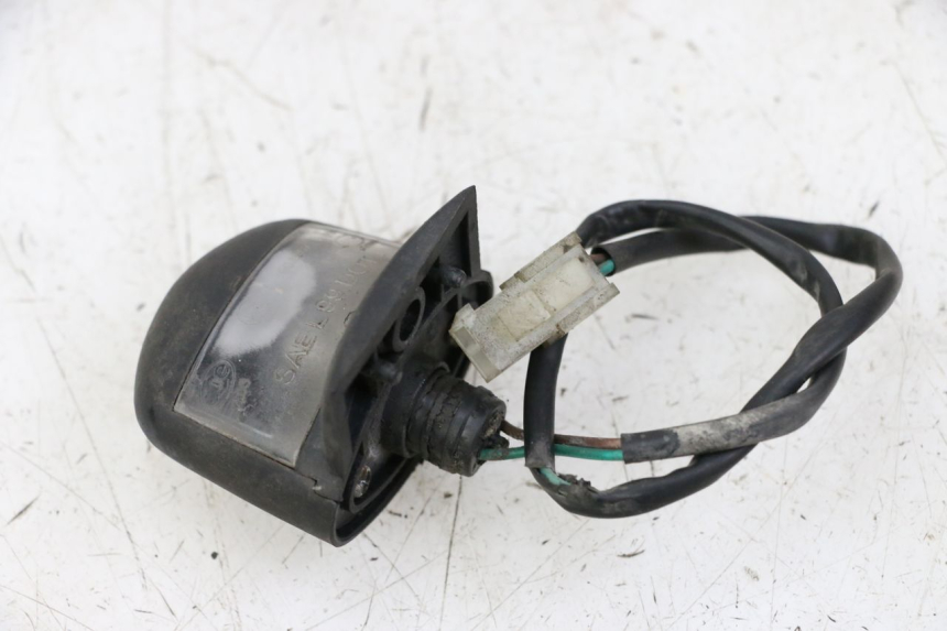 photo de ILUMINAÇÃO DE PLACA PEUGEOT SATELIS 125 (2013 - 2018) - Outro ângulo de visão