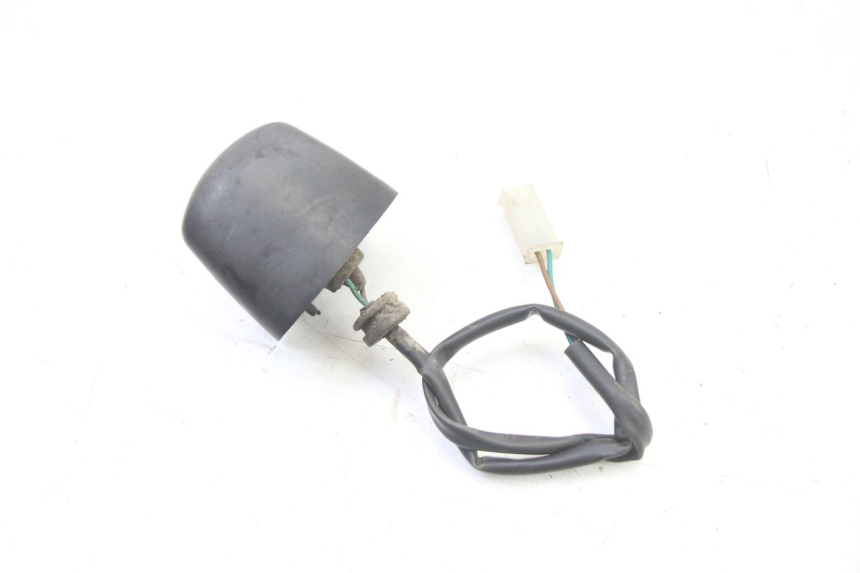 photo de ILUMINAÇÃO DE PLACA PEUGEOT SATELIS 250 (2006 - 2012) - Outro ângulo de visão