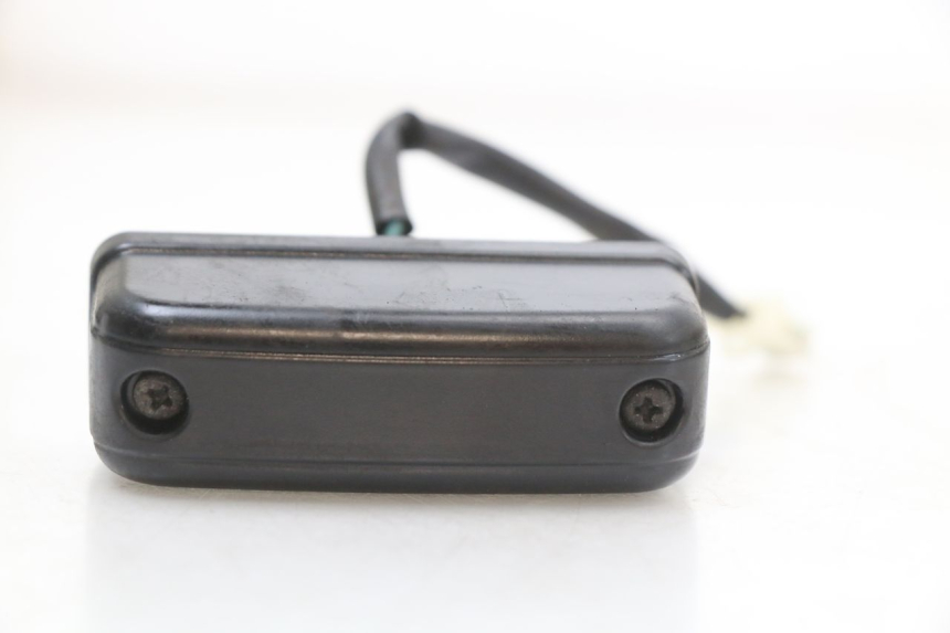 photo de ILUMINAÇÃO DE PLACA HONDA SH ABS 125 (2012 - 2017) - Outro ângulo de visão