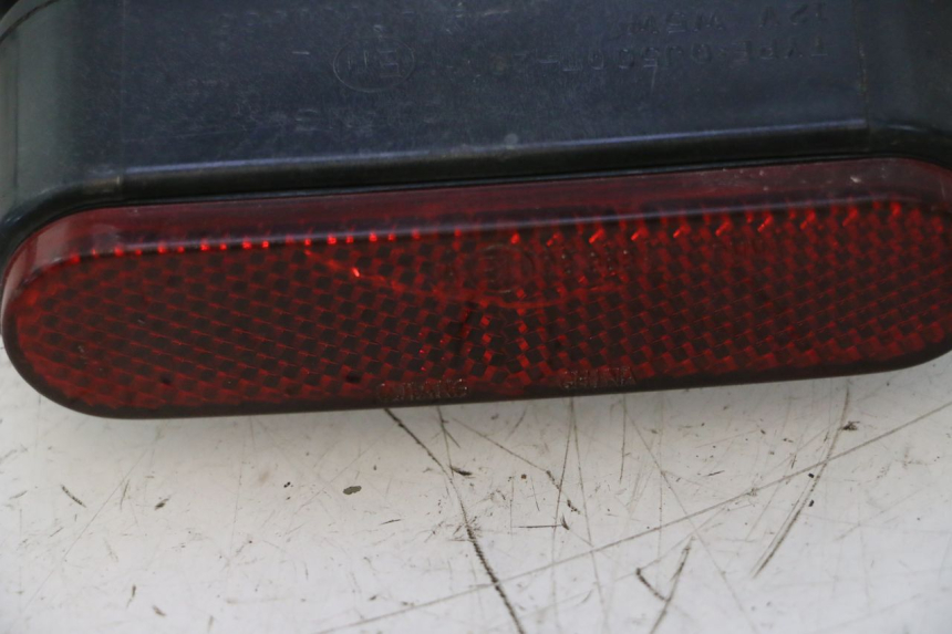 photo de ILUMINAÇÃO DE PLACA RIDE SLASH 2T 50 (2012 - 2014) - Pontos de fixação