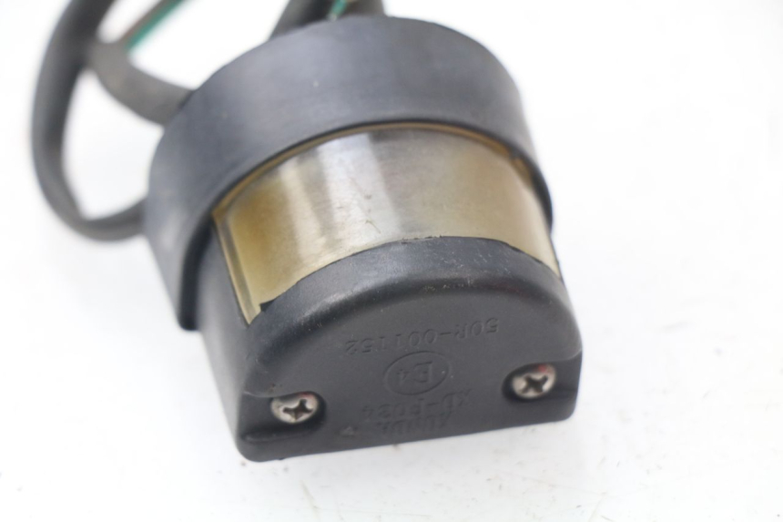 photo de ILUMINAÇÃO DE PLACA RAZZO STEED 125 (2012 - 2018) - Zoom do estado de desgaste