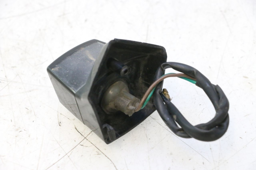 photo de ILUMINAÇÃO DA PLACA KYMCO SUPER 8 2T 50 (2007 - 2013) - Zoom do estado de desgaste