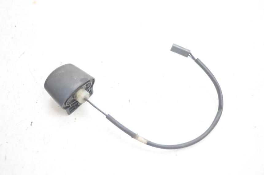 photo de ILUMINAÇÃO DE PLACA YAMAHA YP MAJESTY 125 (2002 - 2006) - Pontos de fixação