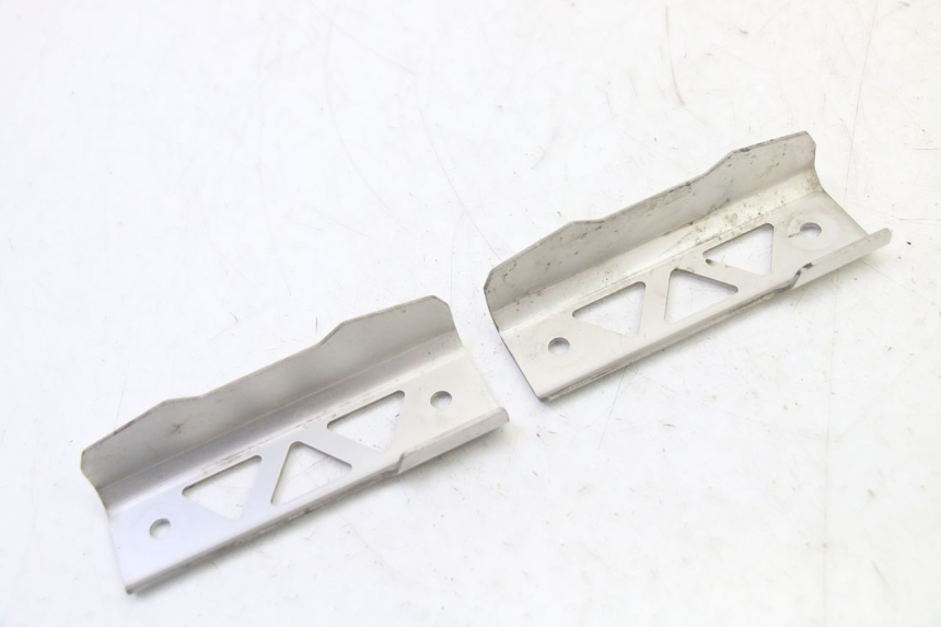 photo de SAÍDA DO RADIADOR SUZUKI SV S 650 (2003 - 2009) - Outro ângulo de visão