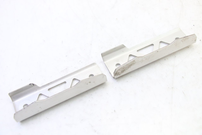 photo de SAÍDA DO RADIADOR SUZUKI SV S 650 (2003 - 2009) - Ampliação técnica