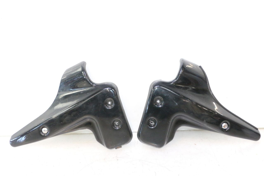 photo de TOMA DE RADIADOR YAMAHA XJR 1300 (1998 - 2002) - Vista principal