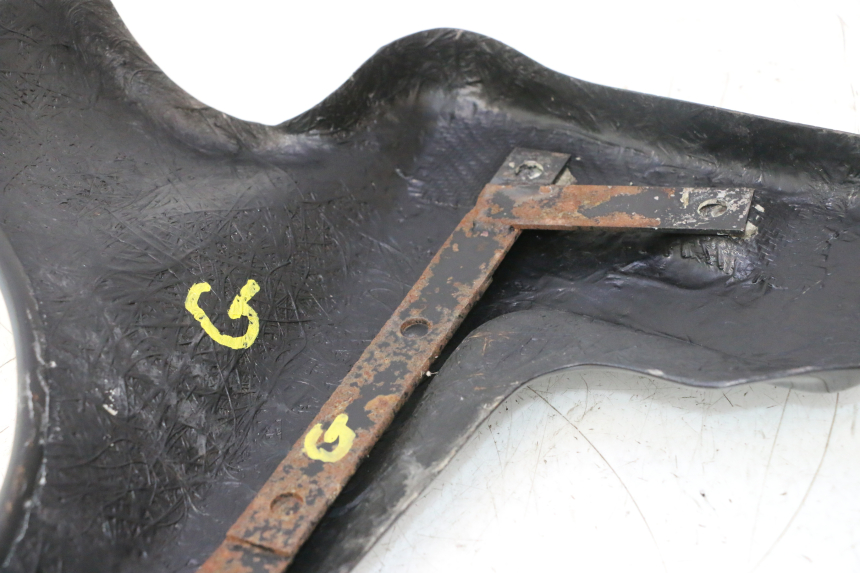 photo de TOMA DE RADIADOR YAMAHA XJR 1300 (1998 - 2002) - Ampliação dos componentes