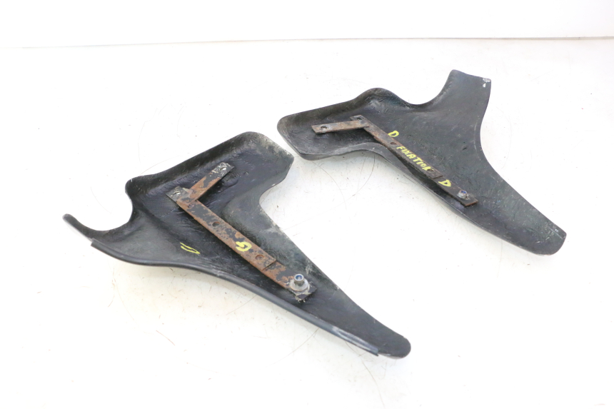 photo de TOMA DE RADIADOR YAMAHA XJR 1300 (1998 - 2002) - Vista de perto