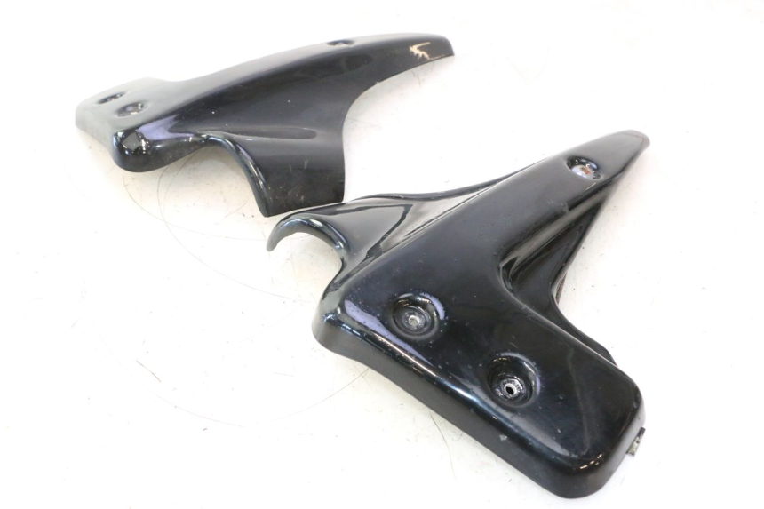 photo de TOMA DE RADIADOR YAMAHA XJR 1300 (1998 - 2002) - Estado da superfície