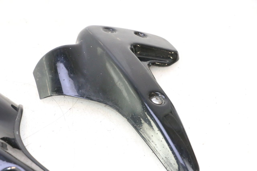 photo de TOMA DE RADIADOR YAMAHA XJR 1300 (1998 - 2002) - Marcações e referências