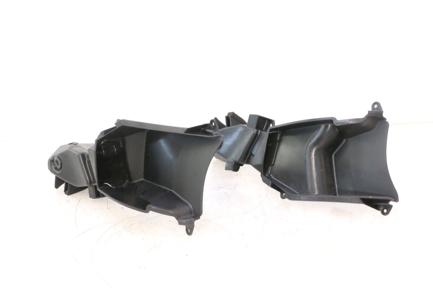 photo de TOMA DE RADIADOR YAMAHA YZF R6 600 (2008 - 2009) - Vista principal