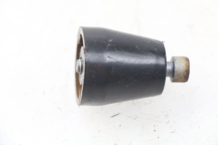 photo de TAMPA DO GUIDÃO APRILIA ATLANTIC 125 (2003 - 2009) - Detalhe da peça