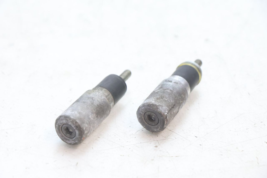 photo de Extremidade do guidão MBK BOOSTER SPIRIT 50 (2004 - 2017) - Detalhe da peça