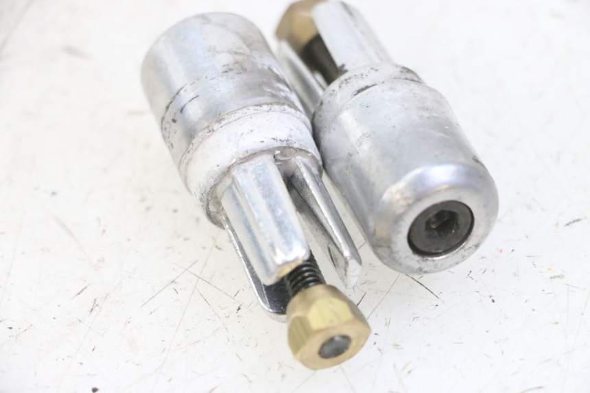photo de TAMPA DO GUIDÃO PEUGEOT ELYSTAR 125 (2002 - 2007) - Detalhe da peça