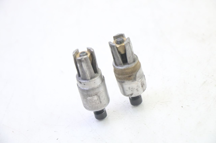 photo de TAMPA DO GUIDÃO PEUGEOT ELYSTAR 50 (2002 - 2014) - Detalhe da peça
