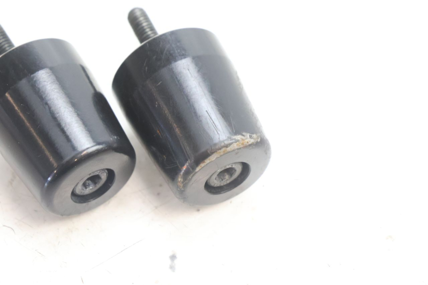 photo de TAMPA DO GUIDÃO YAMAHA FZ8 800 (2010 - 2016) - Outro ângulo de visão