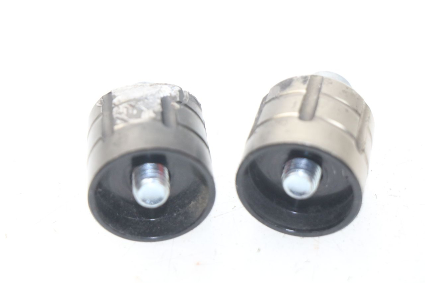 photo de Tampa de punho KAWASAKI GPZ S 500 (1994 - 2005) - Detalhe da peça