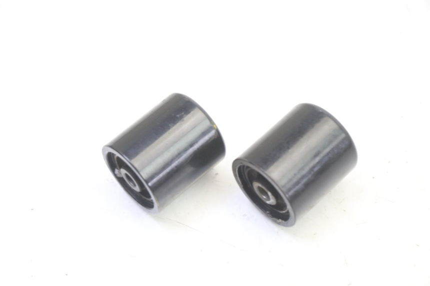 photo de TAMPA DO GUIDÃO SUZUKI GSR 750 (2011 - 2017) - Zoom do estado de desgaste
