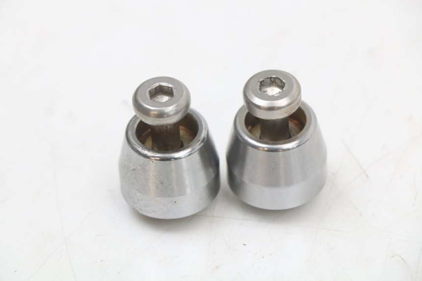 photo de TAMPA DO GUIDÃO KYMCO K-PW K-PIPE 50 (2012 - 2017) - Detalhe da peça