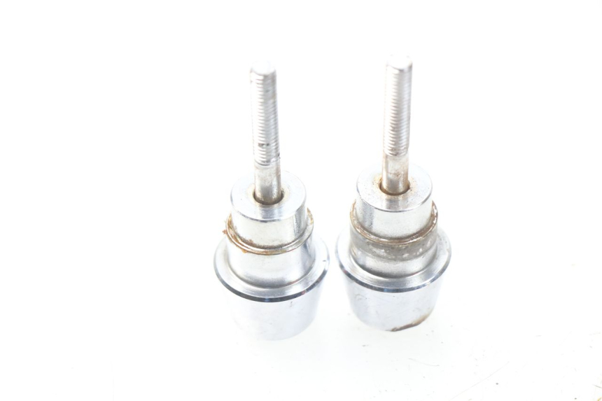 photo de TAMPA DO GUIDÃO PEUGEOT KISBEE 2T 50 (2010 - 2017) - Detalhe da peça