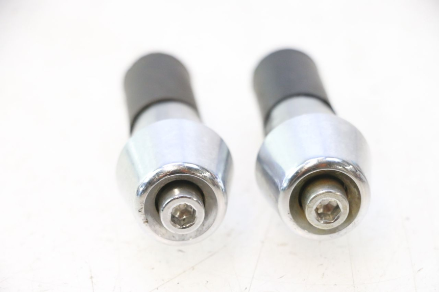photo de Extremidade do guidão PEUGEOT KISBEE 4T 50 (2023 - 2026) - Detalhe da peça