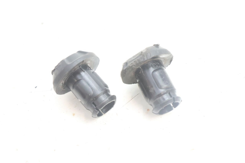 photo de Extremidade do guidão YAMAHA N-MAX NMAX 125 (2021 - 2024) - Zoom do estado de desgaste