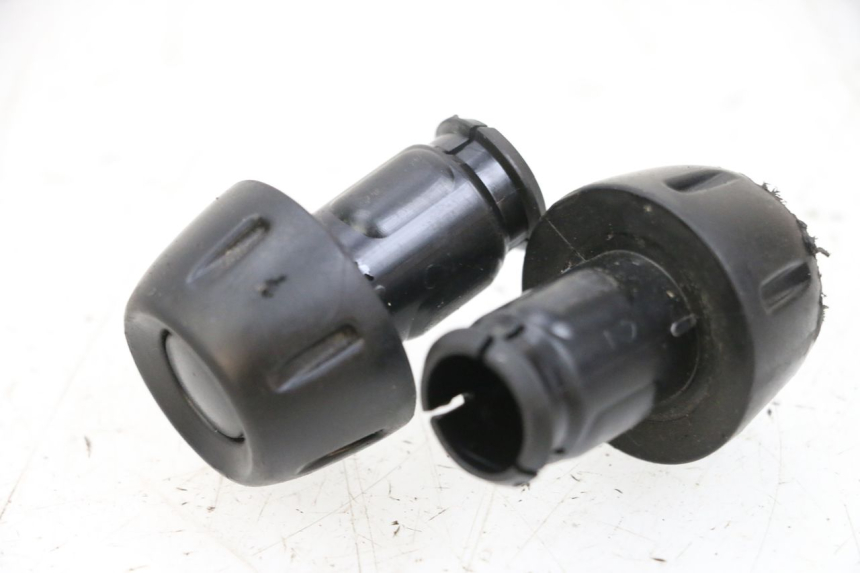 photo de Tampa de punho YAMAHA NEO'S CORE 1 (2022 - 2026) - Outro ângulo de visão