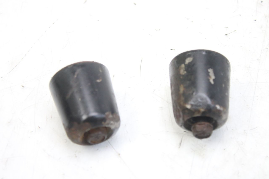 photo de TAMPA DO GUIDÃO TRIUMPH SPRINT ST 955 (1999 - 2001) - Detalhe da peça