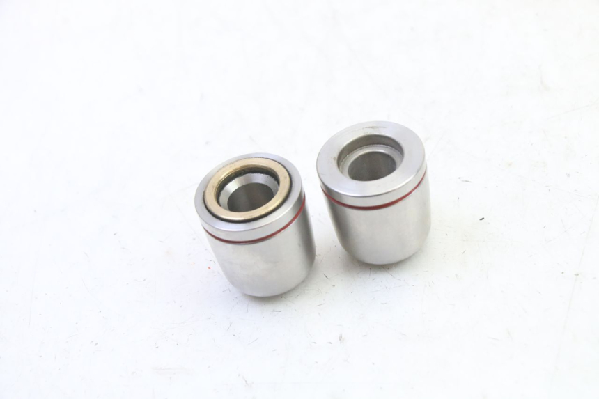 photo de TAMPA DO GUIDÃO YAMAHA TDM ABS 900 (2002 - 2014) - Ampliação técnica