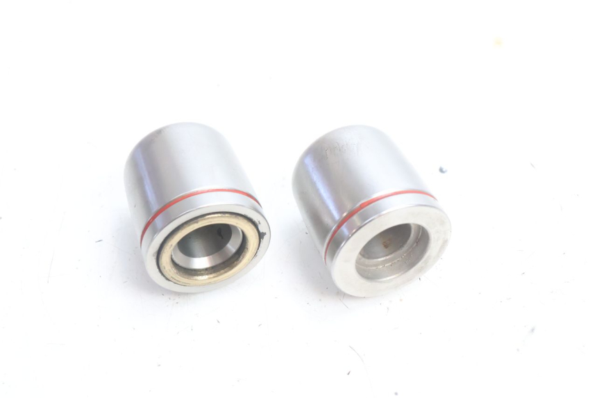 photo de Extremidade do guidão YAMAHA TDM ABS 900 (2002 - 2014) - Zoom do estado de desgaste