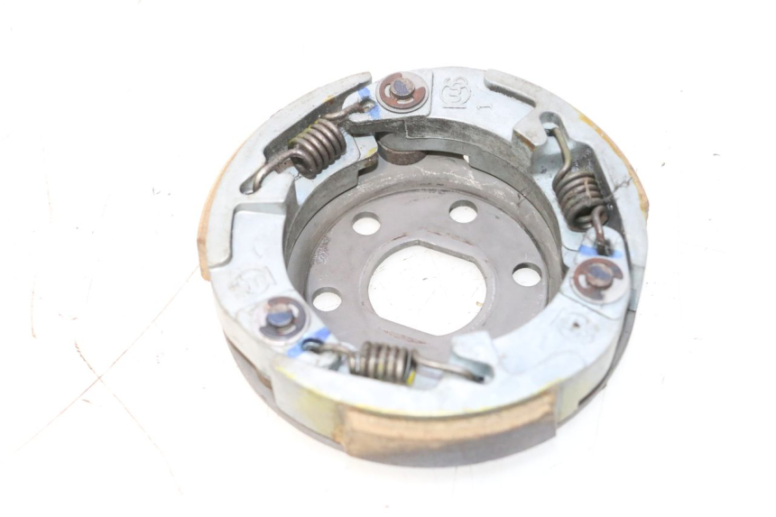 photo de EMBREAGEM KYMCO AGILITY FR 2T 50 (2012 - 2017) - Outro ângulo de visão