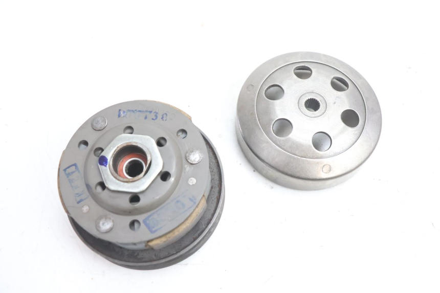 photo de EMBREAGEM KYMCO AGILITY PREMIUM 50 (2007 - 2010) - Pontos de fixação