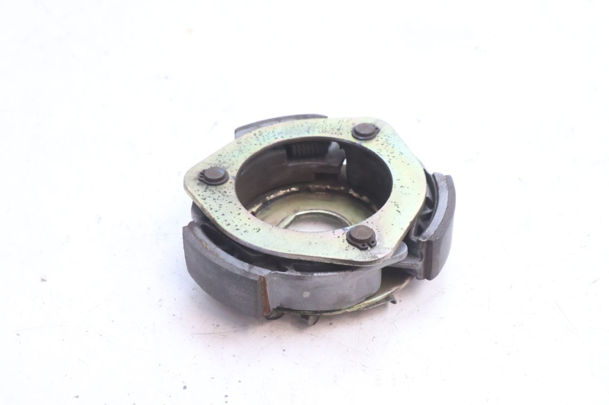 photo de EMBREAGEM APRILIA ATLANTIC S 125 (2010 - 2013) - Outro ângulo de visão