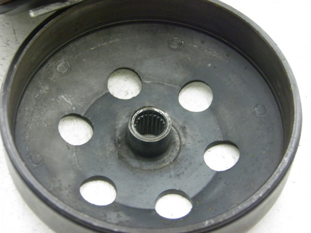 photo de EMBREAGEM BHM REVENGER 50 (2009 - 2015) - Zoom do estado de desgaste