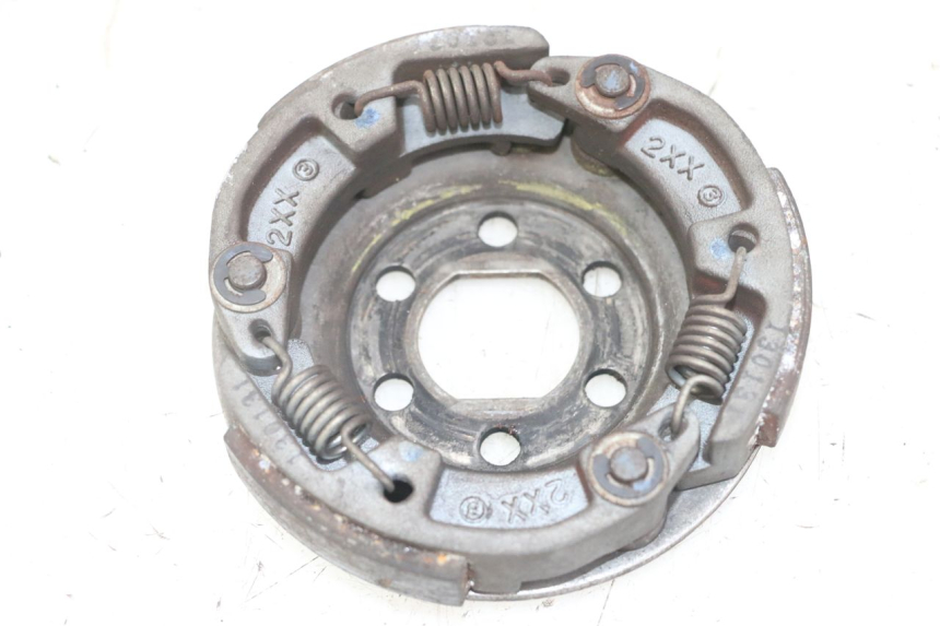 photo de EMBREAGEM MBK BOOSTER SPIRIT NAKED 50 (2004 - 2017) - Pontos de fixação